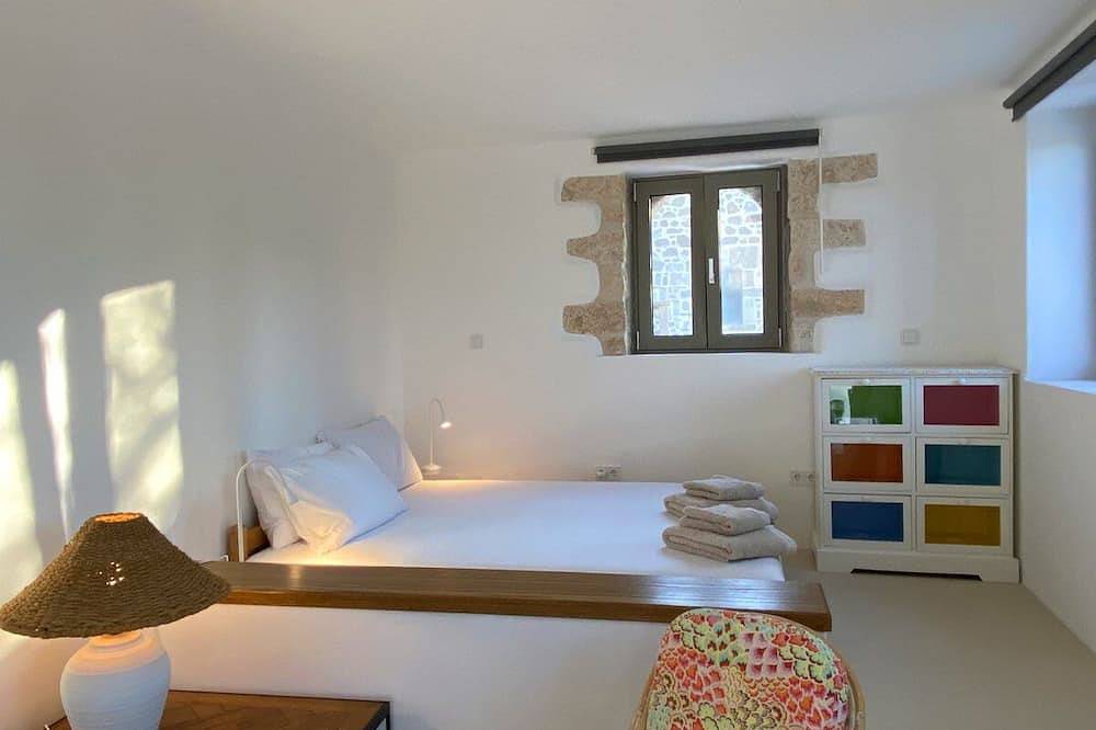 Secret Garden Cottage - Serene & Private in Aegina