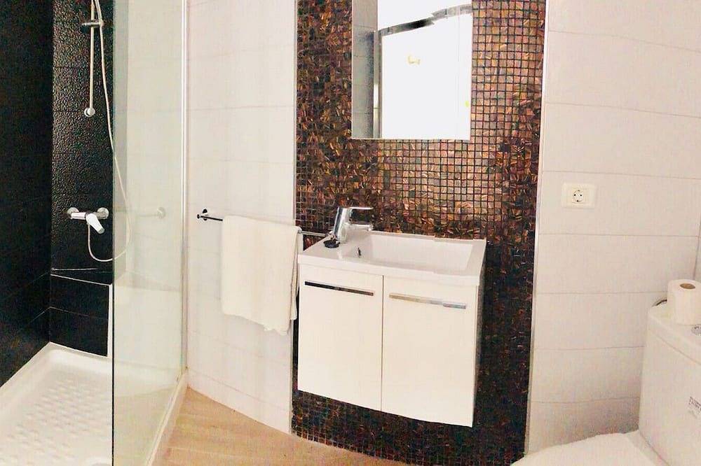 Entire apartment, Triplex Fantasy Fun In Playa De Las Americas in Playa de las Américas, South Tenerife