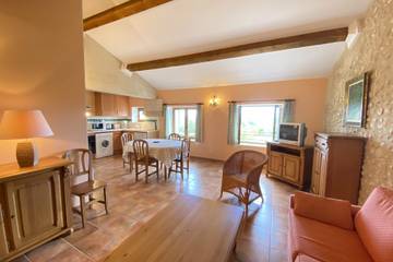 Gîte pour 4 personnes, avec jardin à Brunet (Alpes-de-Haute-Provence)