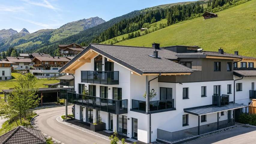 Appartement voor 9 personen, met terras en sauna in Hinterglemm