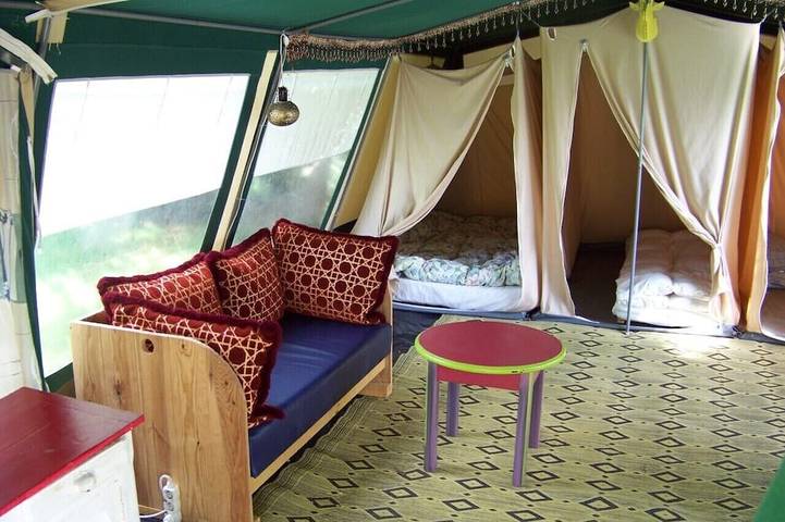 Location de vacances pour 6 personnes, avec piscine ainsi que sauna et jardin à Prat - 3