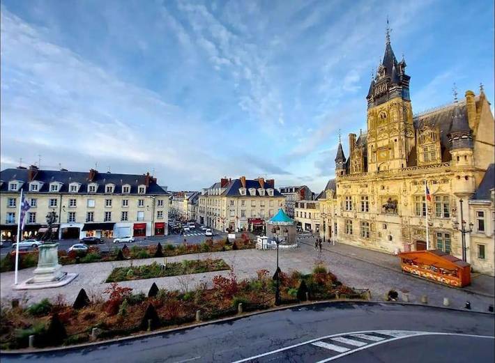 Gîte pour 4 personnes, avec vue dans Office De Tourisme De Compiegne