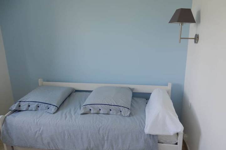 Location de vacances pour 4 personnes, avec terrasse et jardin à Plozévet - 4