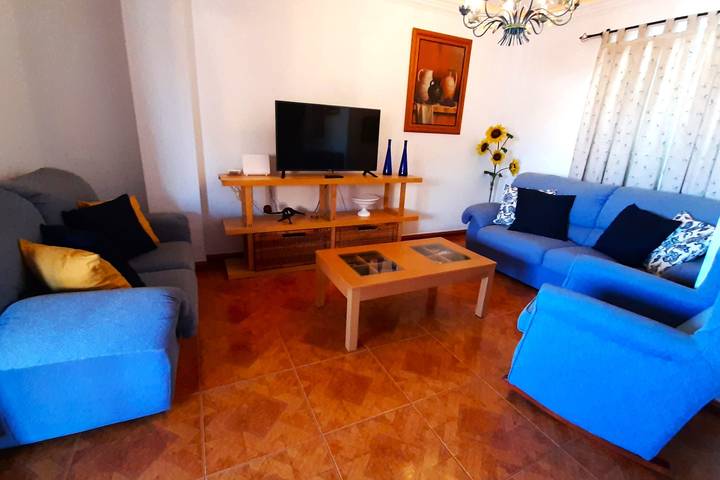 Gîte pour 5 personnes, avec balcon, animaux acceptés à Acantilados de los Gigantes - 3