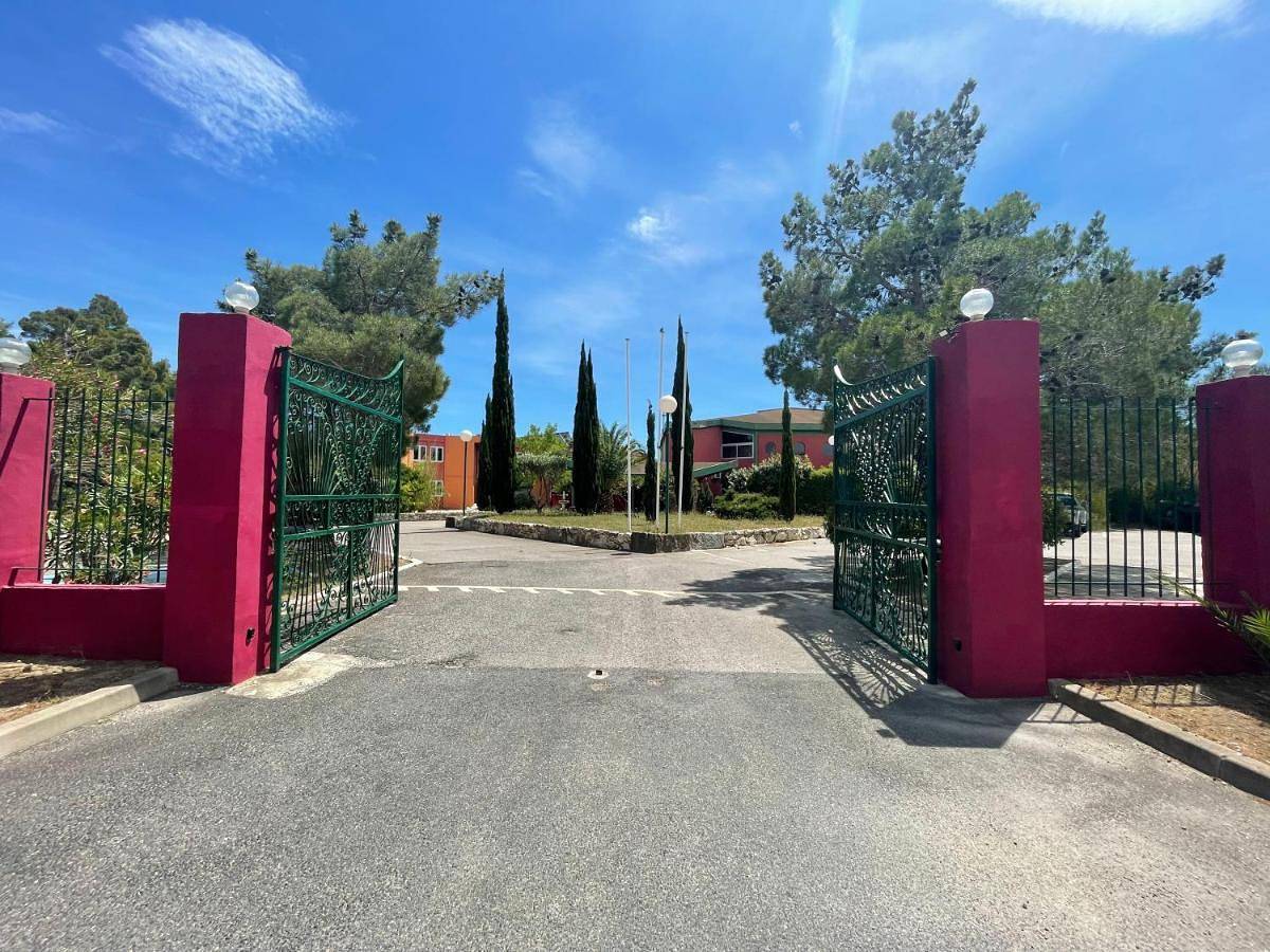 Tropic Hôtel in Rivesaltes, Côte méditerranéenne (France)