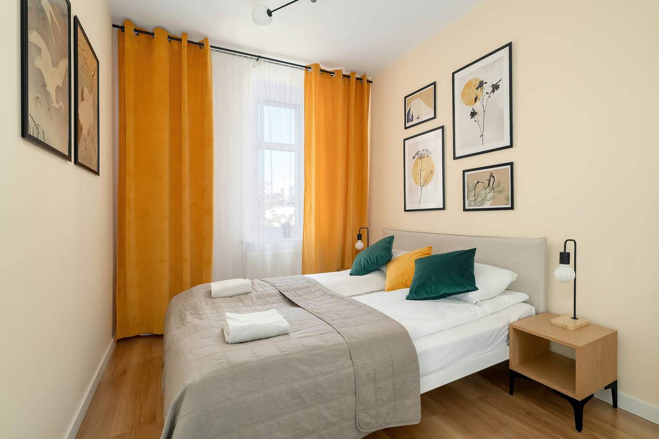Apartamento entero, Hetmańska 3 Poznań | Yellow Apartment with Air Conditioning in Łazarz, Poznań
