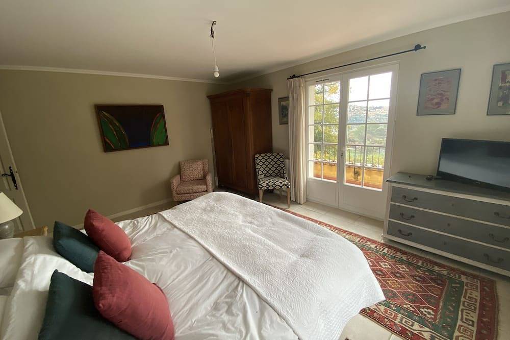 Beautiful Villa with stunning view over Fayence in Fayence, Région de Draguignan