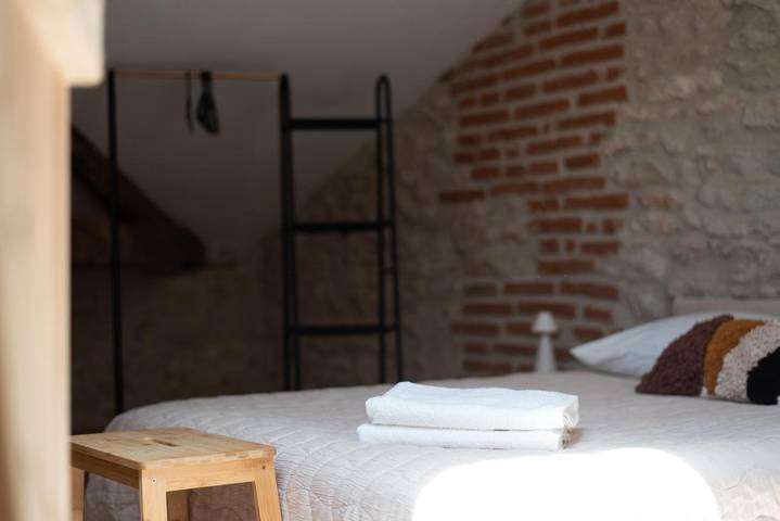 Location de vacances pour 14 personnes, avec Terrasse et Vue à Castelnau-de-Lévis - 4