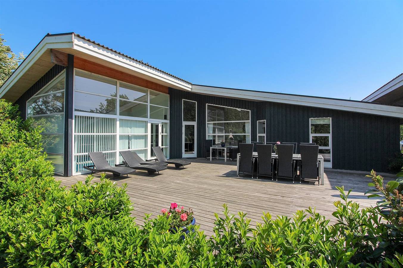 Nice home in Væggerløse w/ Wifi, 4 Bedrooms and Sauna in Væggerløse, Zweedse Oostzee