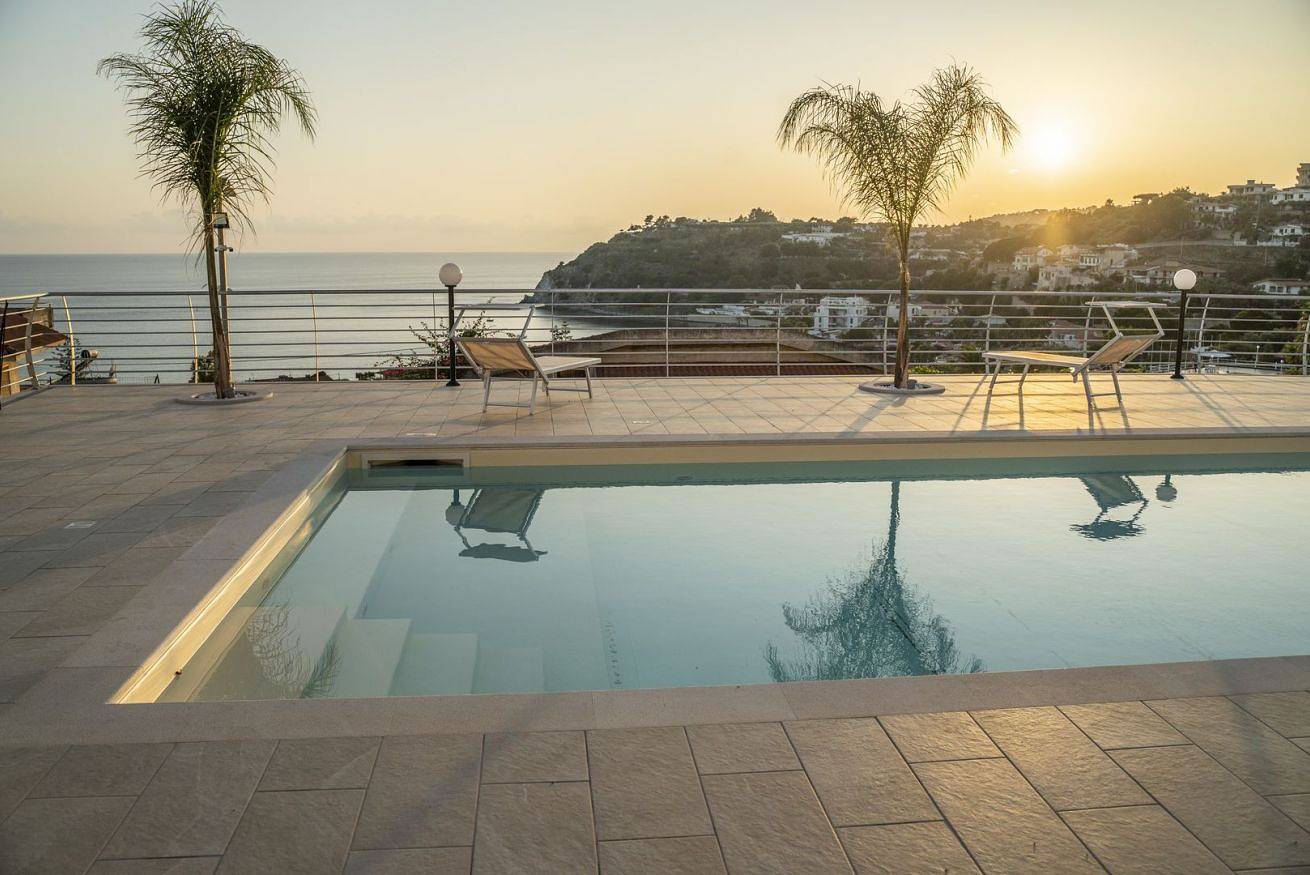 Ganze Wohnung, Villa Acquamarina fuer Gruppen und Familien in Capo Vaticano – Costa degli Dei in Santa Maria (Vibo Valentia), Vibo Valentia Provinz