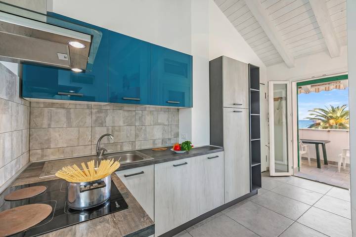 Ferienwohnung für 4 Personen, mit Meerblick und Terrasse in Ligurien - 4