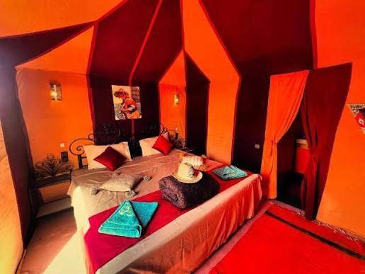 Tente pour 5 personnes, avec jardin et vue, animaux acceptés