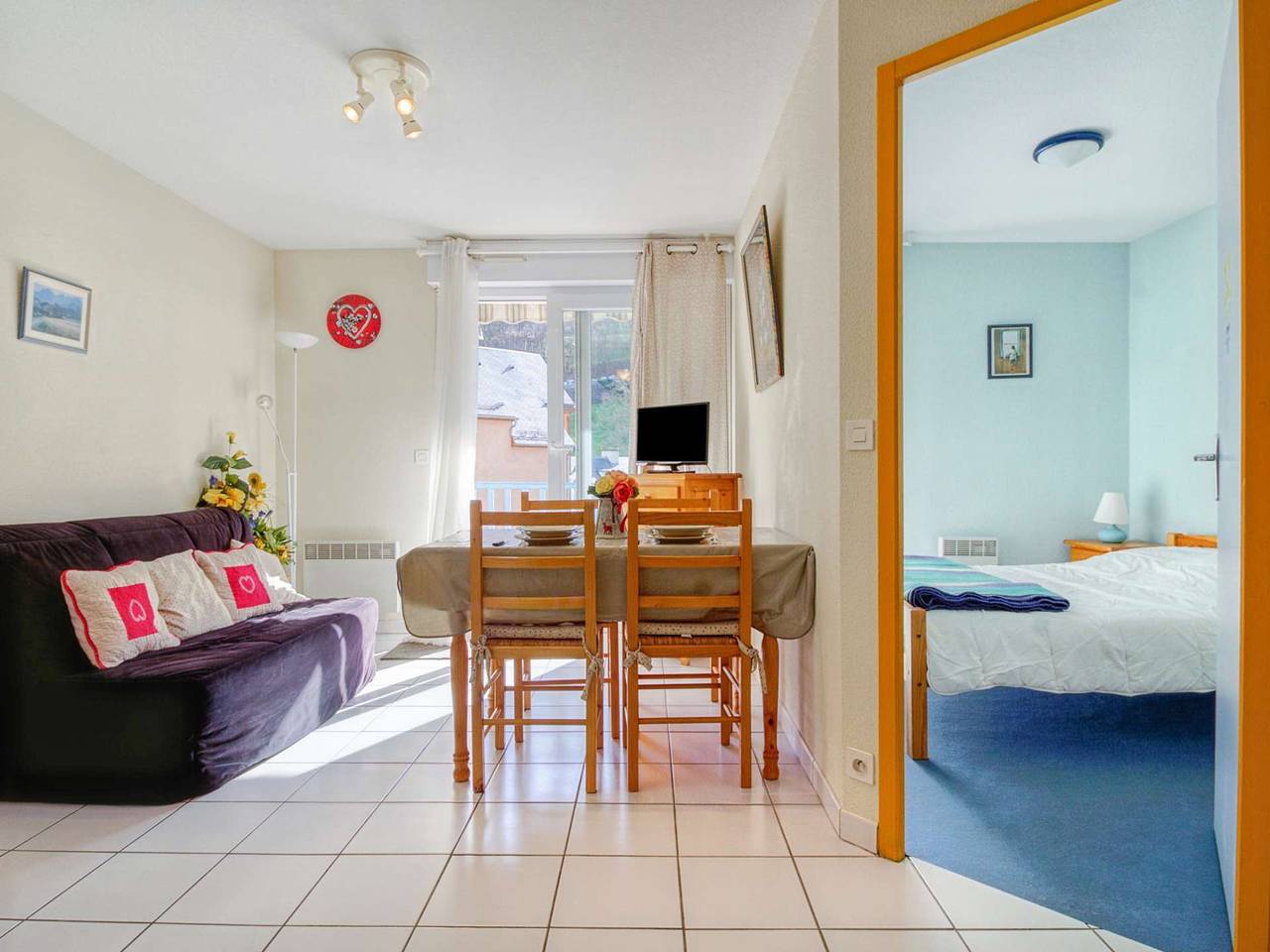 Apartamento entero, T2 cabina 6 pers en Luz, tranquilo, parking, admite mascotas in Luz-Saint-Sauveur, Parque nacional de los Pirineos