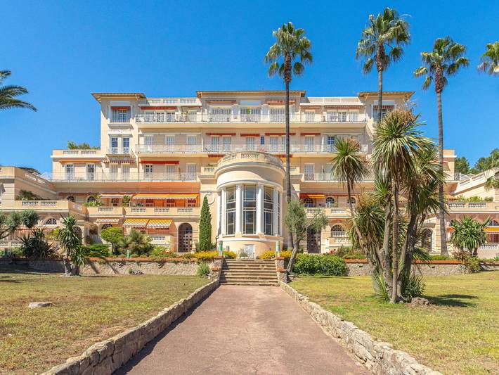 Gîte pour 6 personnes, avec jardin dans Plage Font Brun Carqueiranne - 3