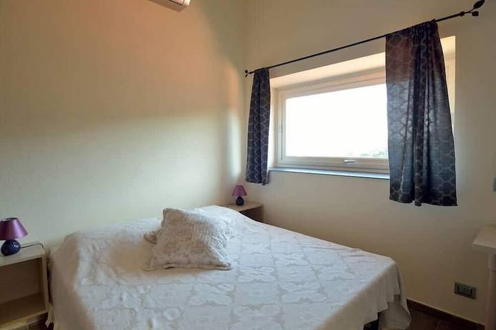 Location de vacances pour 4 personnes, avec Balcon ainsi que Jacuzzi et Jardin à Diano San Pietro - 3