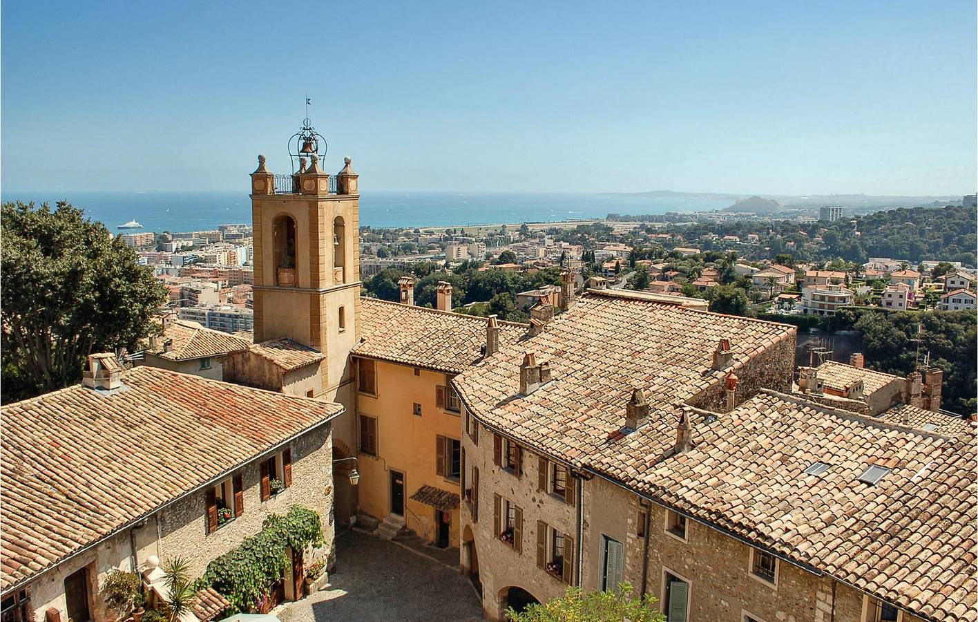 Gemütliches Apartment am Strand mit Annehmlichkeiten in Cagnes-sur-Mer, Cannes und Umgebung