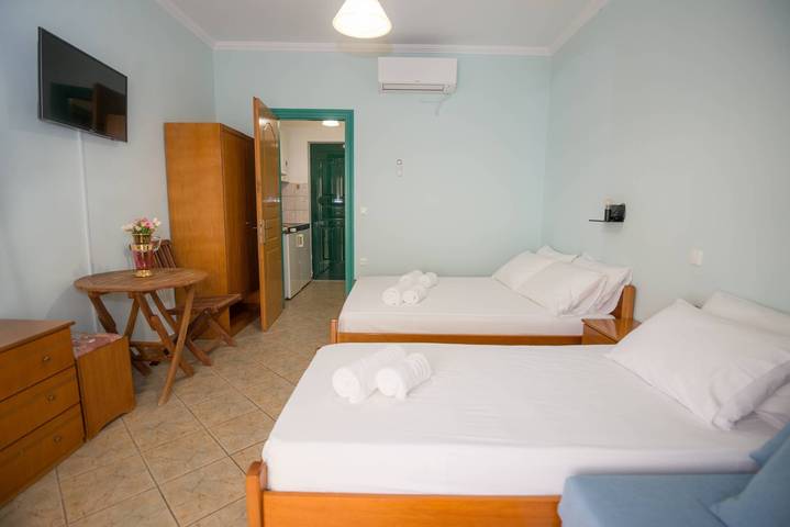 Entire apartment, One Bedroom 11 Apartment with Garden View, Wi-Fi, and Air Conditioning in Exanthia, Agios Nikitas