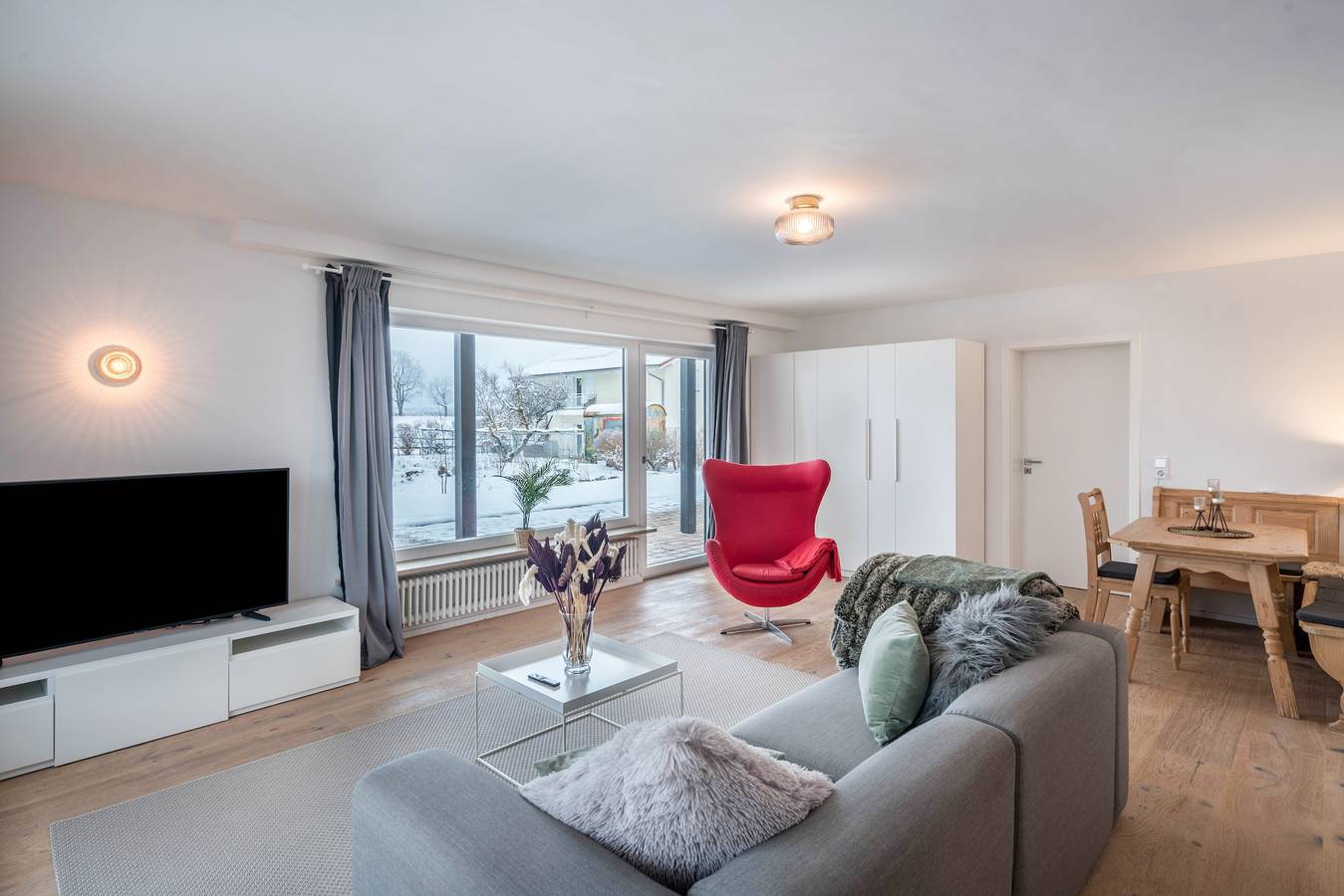 Ganze Wohnung, Ferienwohnung 'In Bayern' mit privater Terrasse und Wlan in Warngau, Alpenland Tegernsee Schliersee