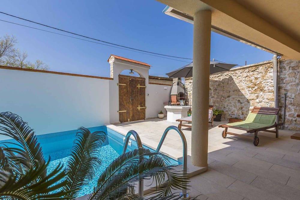 Casa vacanza a Kvarn a partire da 176€ a notte