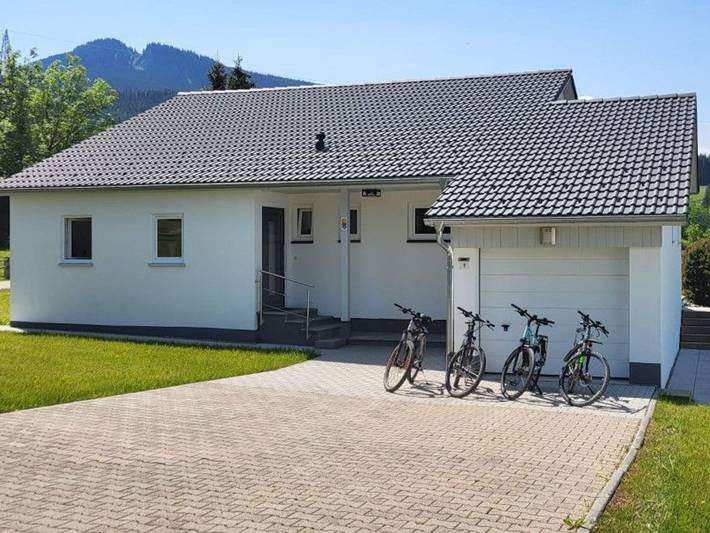 Ferienpark für 6 Personen, mit Terrasse und Pool sowie Garten in Nesselwang - 3