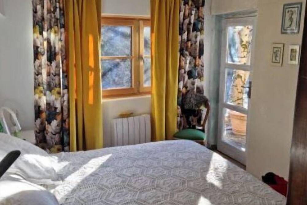 Renovated house, at 925m altitude, near La Mongie ski resort and Payolle lake in Campan, Pyrenees National Park