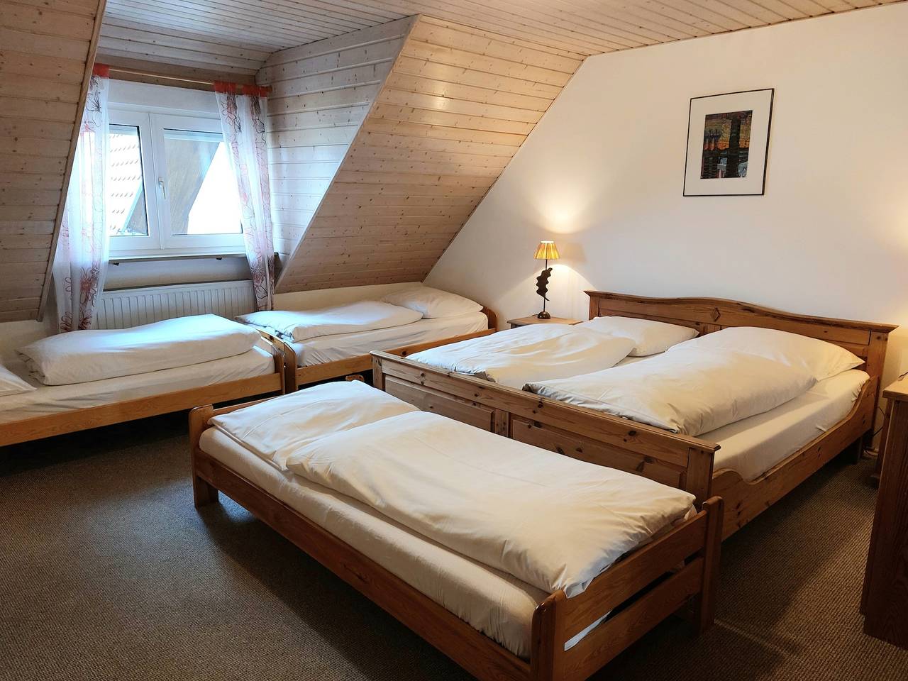Gästehaus Langhammer - Einzelzimmer mit Dusche und Wc in Bubenreuth, Franken