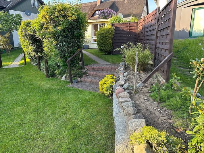 Ferienwohnung für 2 Personen, mit Garten und Seeblick