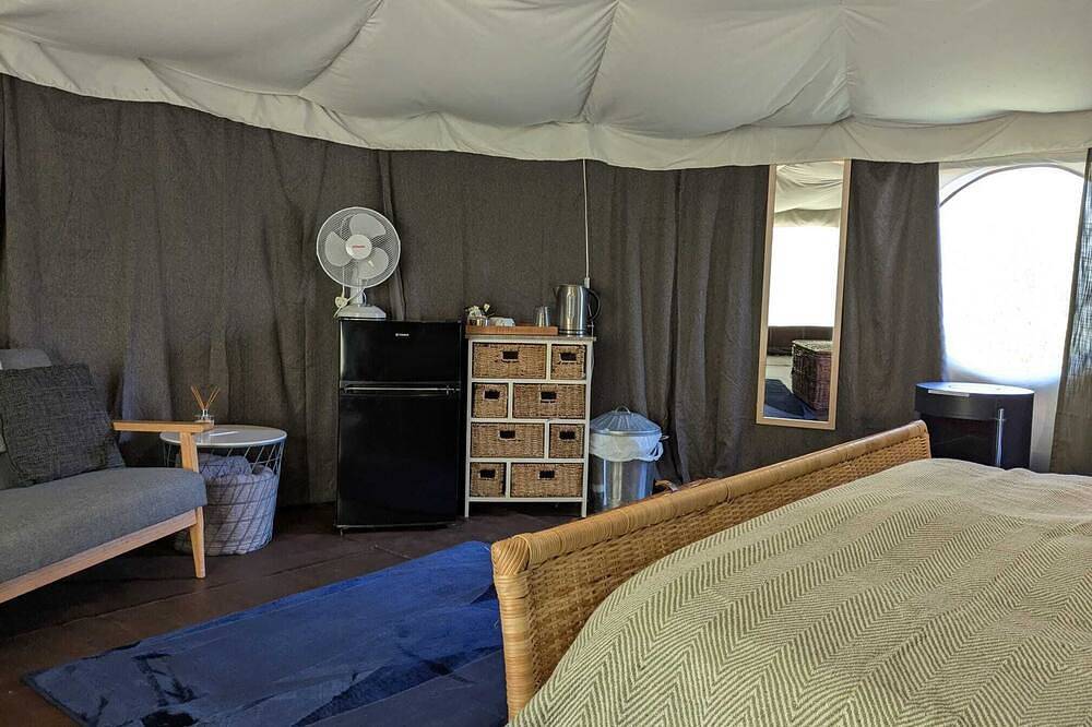The Little Hide - Yurt in York, Yorkshire
