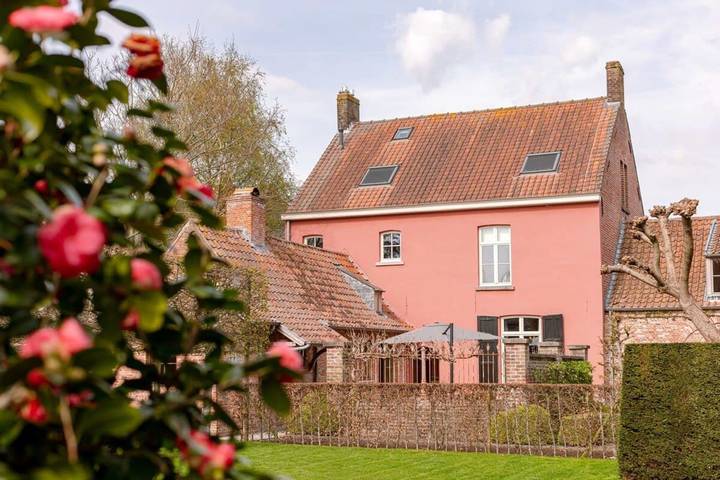 Villa pour 11 personnes, avec jardin, adapté aux familles à Wingene