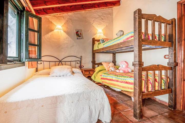 2 bedroom luxurious home in Zahara de la Sierra in Zahara de la Sierra, Pueblos Blancos