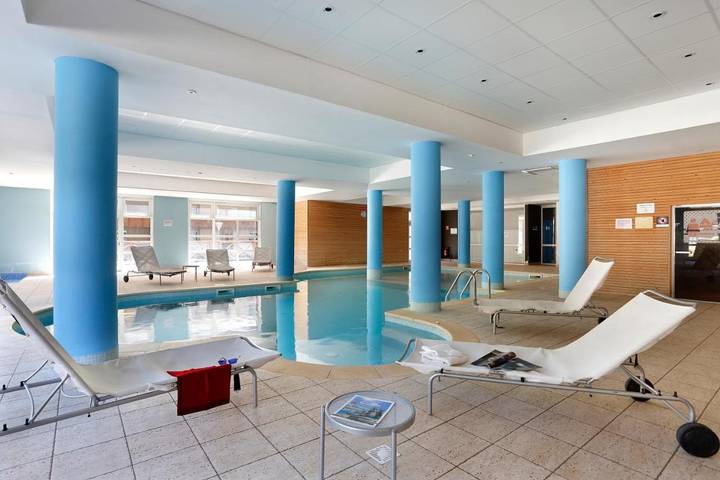 Appart’hôtel pour 4 personnes, avec bassin pour enfant ainsi que sauna et piscine, animaux acceptés à Allos - 4