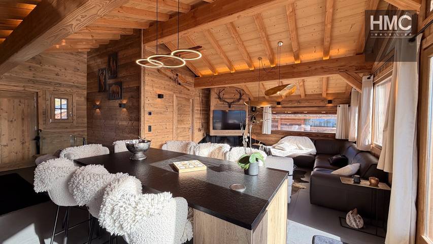 Chalet pour 8 personnes, avec terrasse et jacuzzi, animaux acceptés à Bolquère - 2