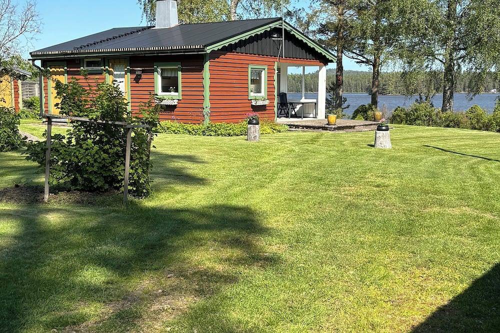 Schwedenhaus direkt am See mit Motorboot & eigener Bootsrampe in Storfors, Värmland