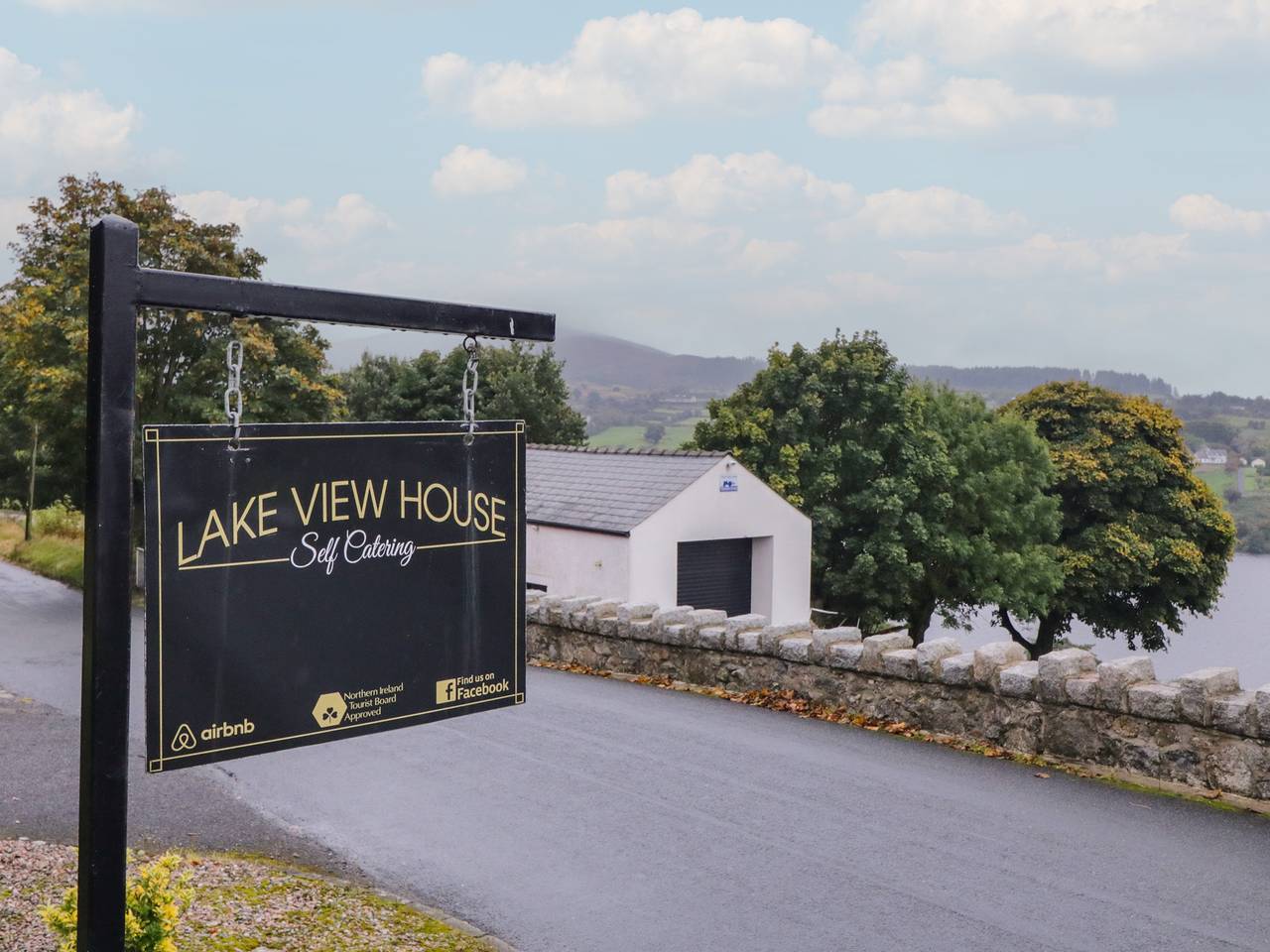 Lake view House Apartment in Newry, Condado de Armagh