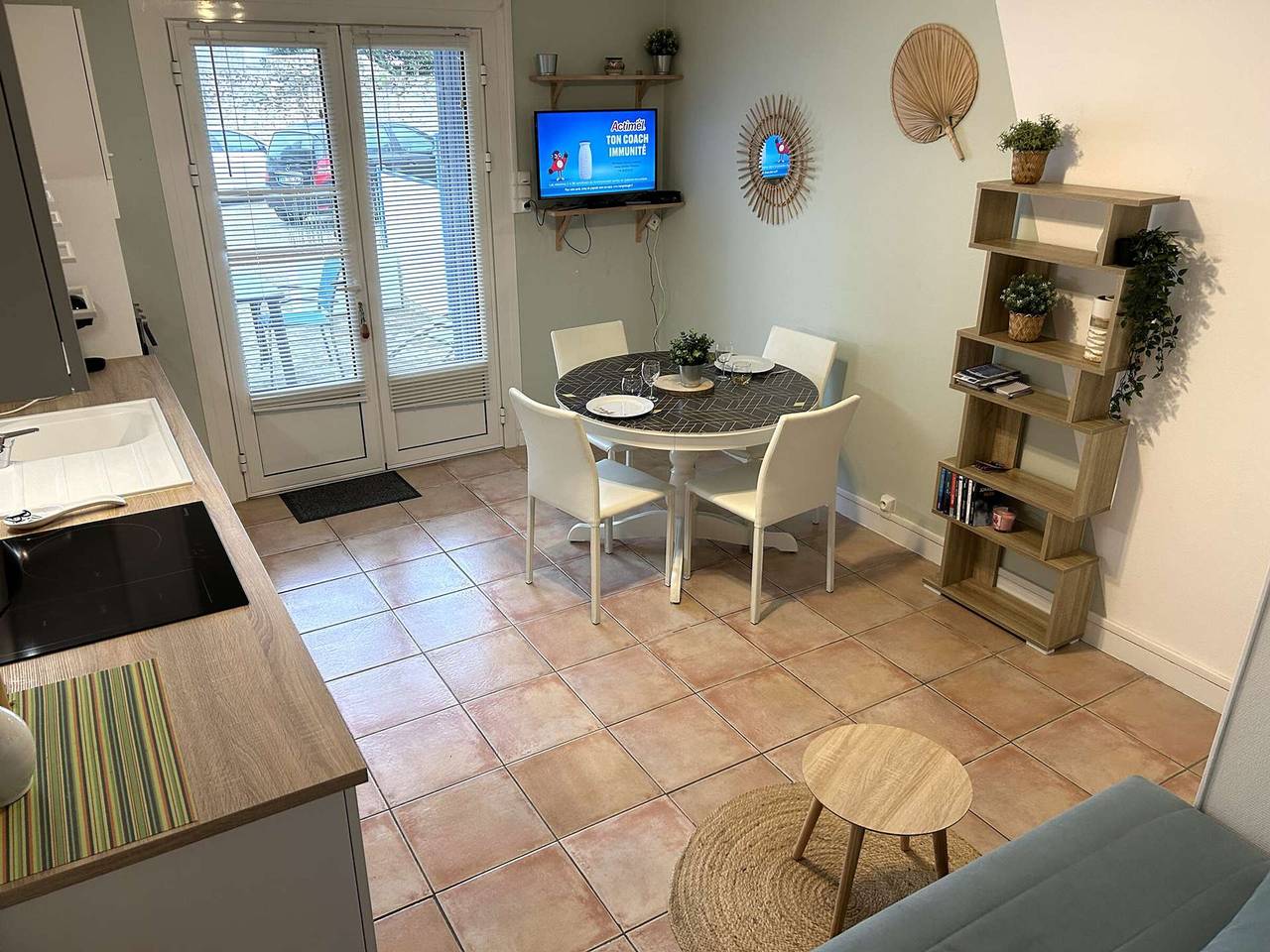 Appartement entier, Charmant 2 pièces rénové, terrasse, parking, proche commerces et plage - Saint-Gilles-Croix-de-Vie in Saint-Gilles-Croix-de-Vie, Vallée de la Loire