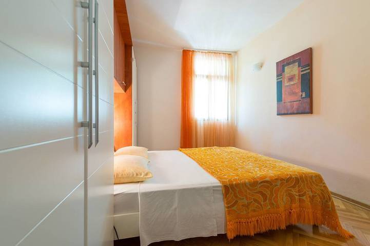 Ganze Wohnung, Apartment Ivana- Platz für Ihren Urlaub in Dubrovnik, Grad Dubrovnik