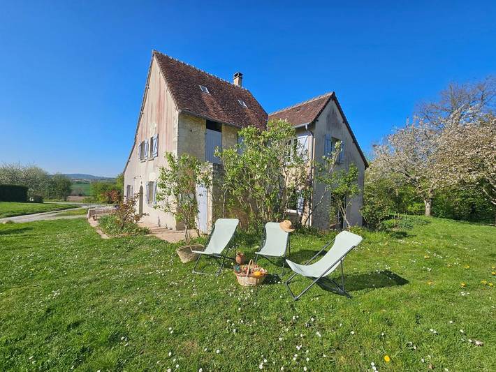 Location de vacances pour 5 personnes, avec jardin et vue, animaux acceptés dans Val-au-Perche