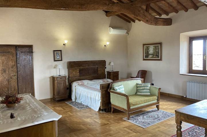 Antiguo pueblo medieval en las colinas de Florencia mansión 6 cuartos 8 Personas in Montespertoli, Chianti