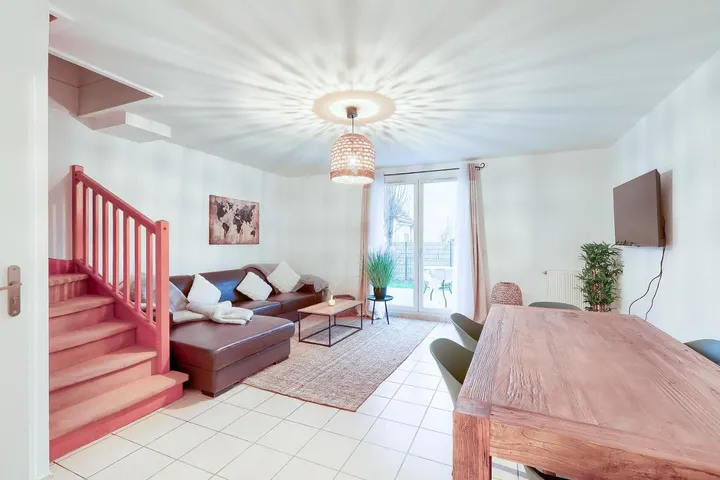 Apartamento de vacaciones para 6 personas, con vistas y jardín - 1