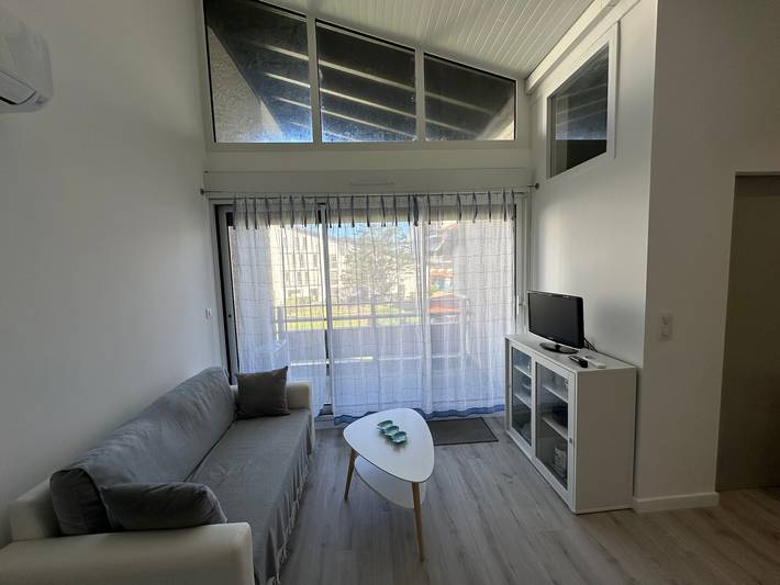 Gîte pour 4 personnes, avec terrasse dans Plage du Penon - 3