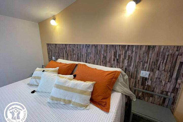 Gîte pour 10 personnes, avec jardin à Le Bernard - 2