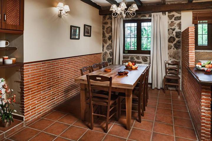 Casa de vacaciones para 10 personas, con jardín y vistas, Se admiten mascotas en la Sierra de Béjar - 4