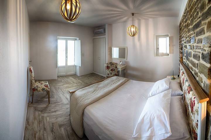 Location de vacances pour 5 personnes, avec Balcon et Jardin dans Aliki - 2
