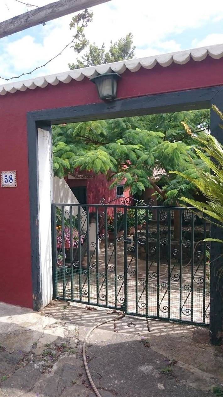 Location de vacances pour 6 personnes, avec vue ainsi que piscine et jardin à Santa Cruz de La Palma - 2