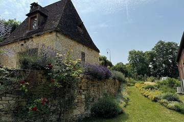 Gîte pour 2 personnes à Cénac-et-Saint-Julien