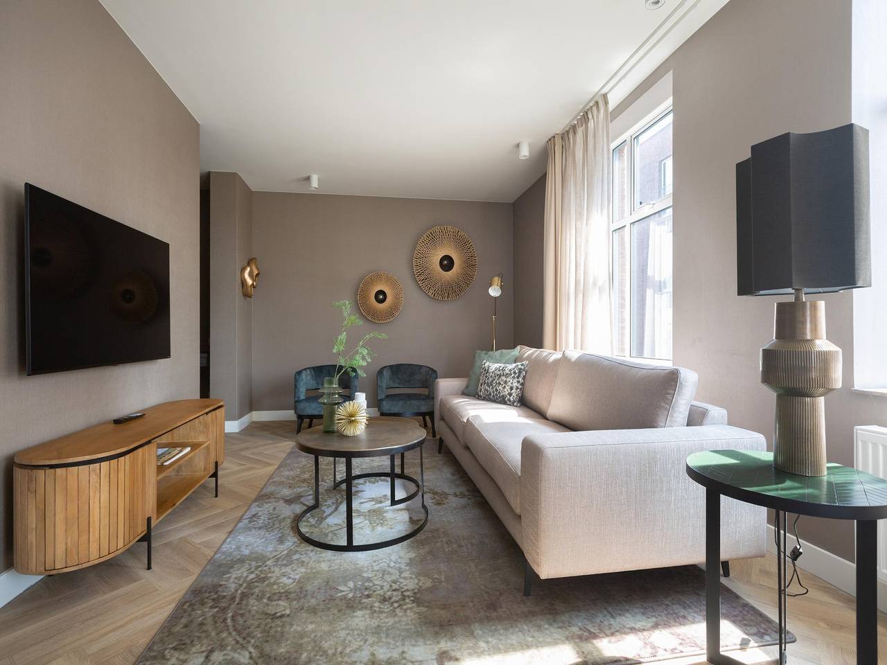 Geheel appartement, 2-slaapkamerappartement in Haugue in Den Haag, Stadsgewest Haaglanden