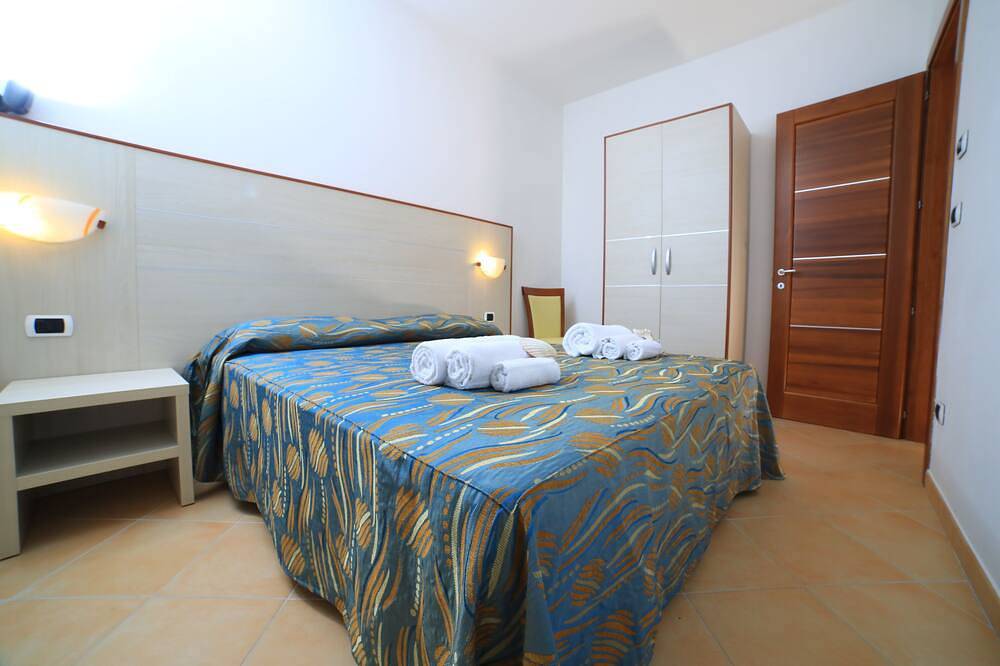 Ganze Wohnung, Punta Grossa Village - Dreizimmerwohnung im Erdgeschoss in Porto Cesareo, Golf von Tarent