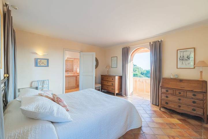 Villa pour 16 personnes, avec Balcon ainsi que Jacuzzi et Jardin dans l'Escalet - 2
