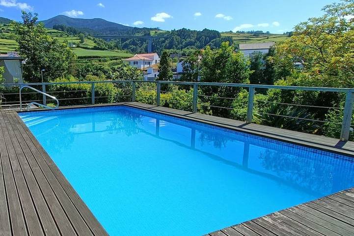 Casa de campo para 6 pessoas, com piscina e jardim na Ilha de São Miguel