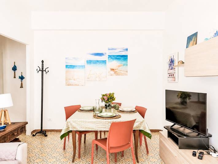Ferieleilighet for 4 personer, med balkong i Terracina